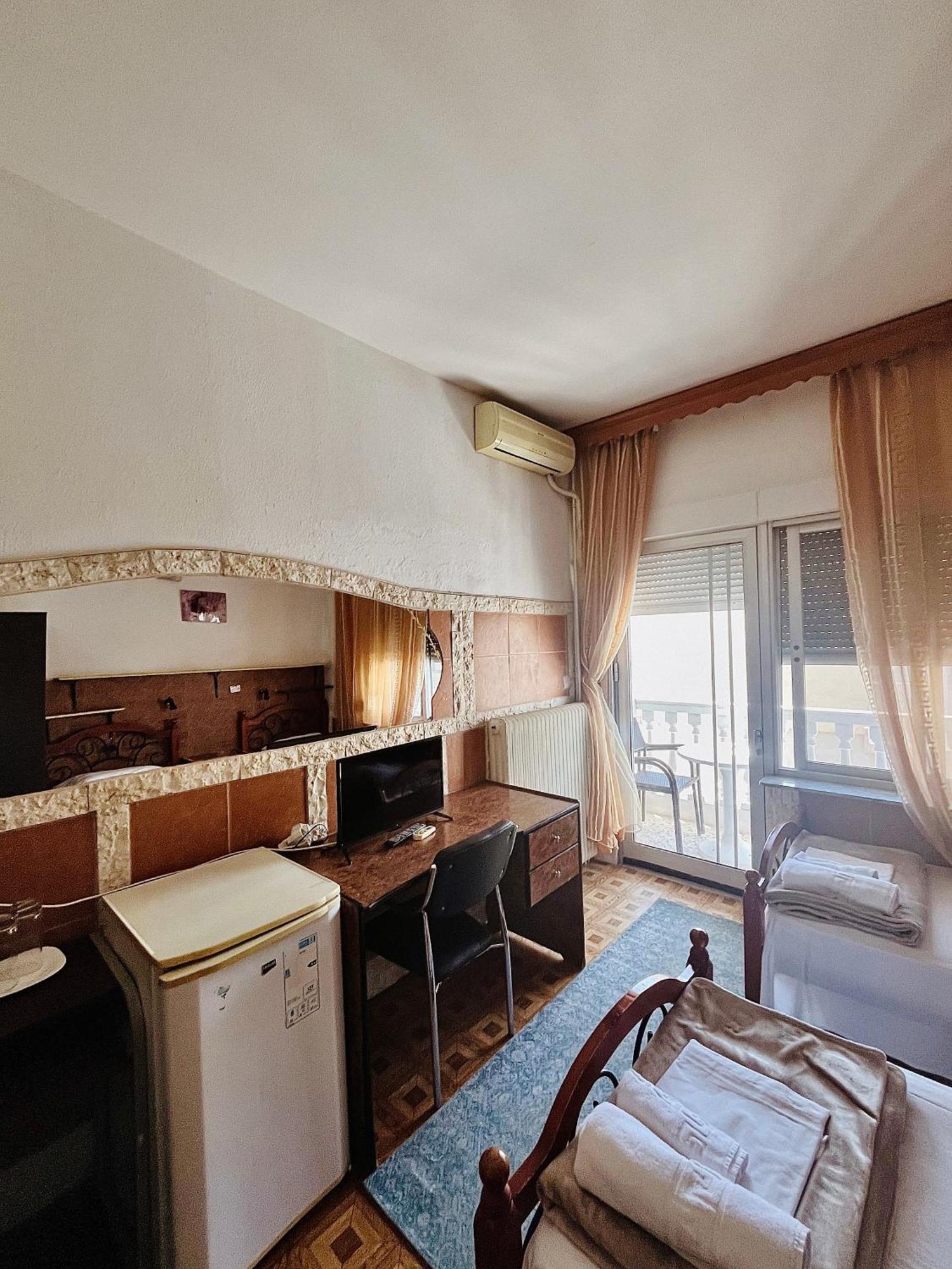 Hotel Holiday Keramoti  Luaran gambar